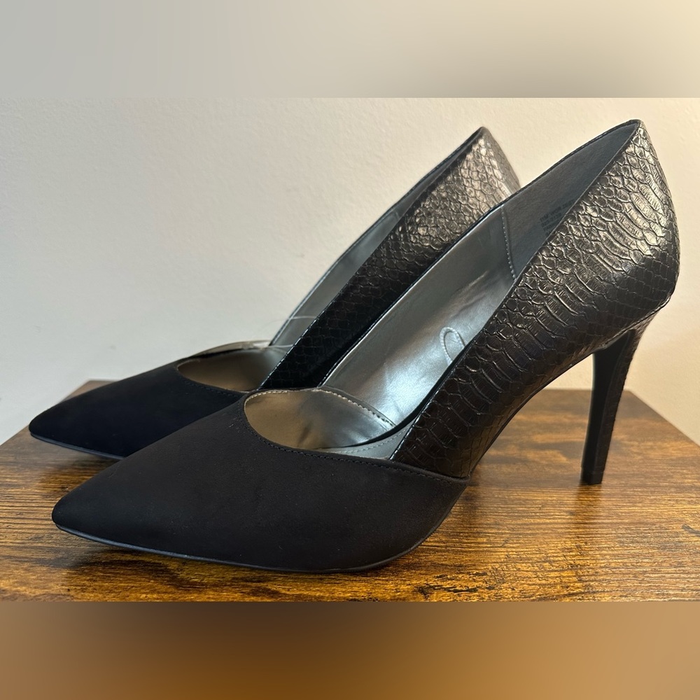 Worthington Womens Black Zest Heel NWT/original box Size 11